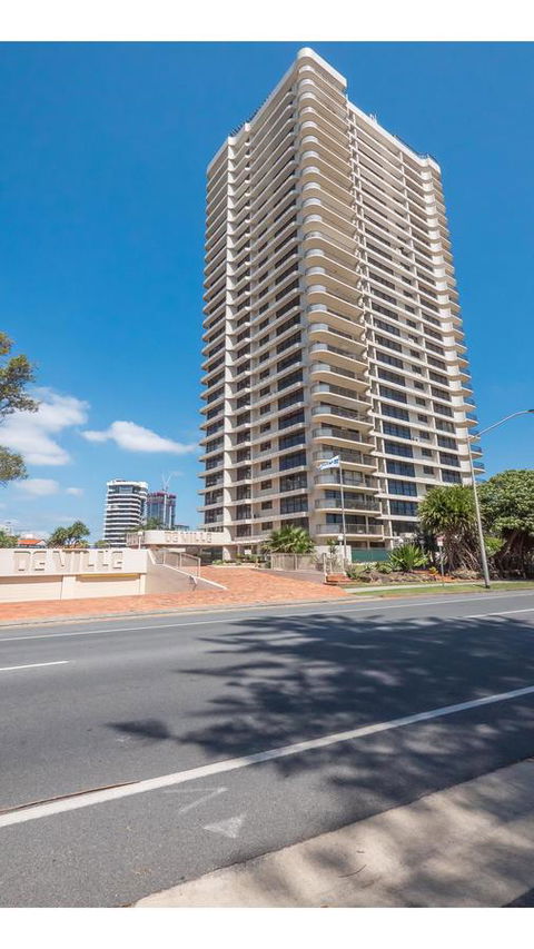De Ville Apartments - Sydney 4u 38
