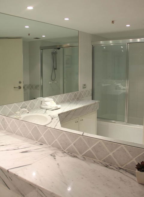 De Ville Apartments - Sydney 4u 3