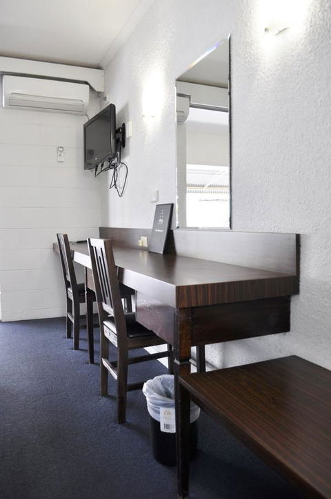 Alexandra Park Motor Inn - Sydney 4u 34