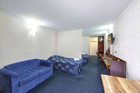Alexandra Park Motor Inn - Sydney 4u 5