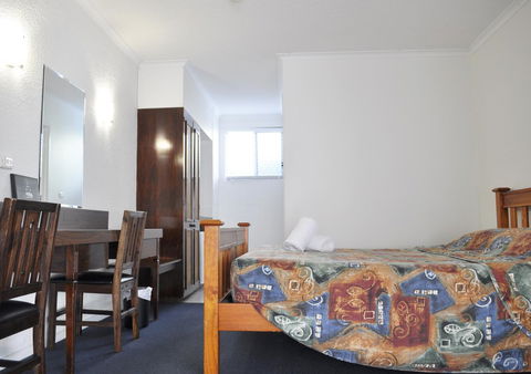 Alexandra Park Motor Inn - Sydney 4u 10
