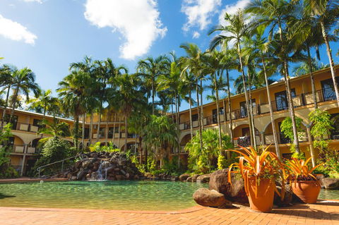 Palm Royale Cairns - Sydney 4u 11