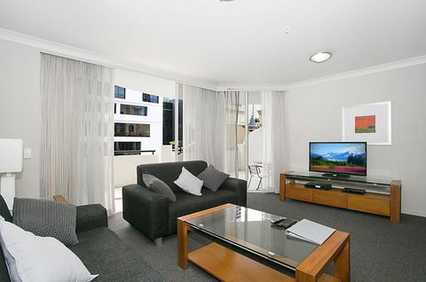 Towers Of Chevron - Private Apartment - Accommodation Sydney 2