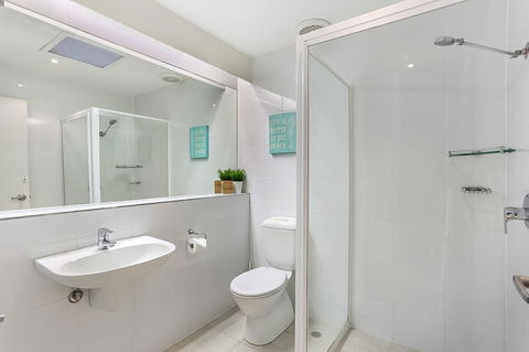 Kananda Beach House - Sydney 4u 8