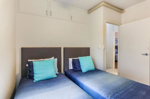 Kananda Beach House - Sydney 4u 7