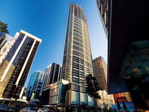 Oaks Brisbane Aurora Suites - Sydney 4u 0