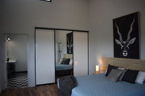 Ironbark House - Sydney 4u 25