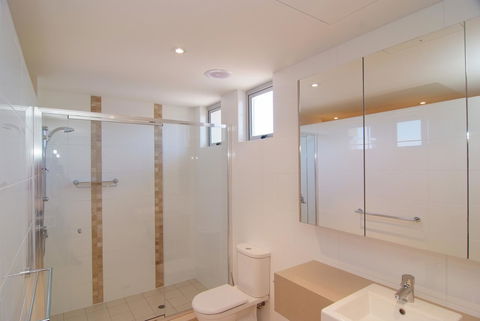 Coral Cove Apartments - Sydney 4u 12