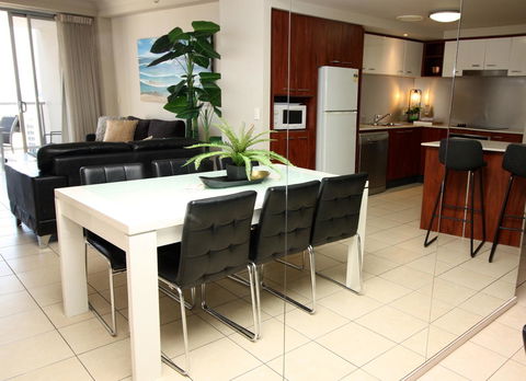 PeepSleep Chevron Towers - Accommodation Sydney 14