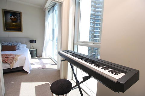PeepSleep Chevron Towers - Accommodation Sydney 2