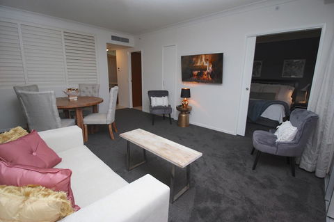 PeepSleep Chevron Towers - Accommodation Sydney 18