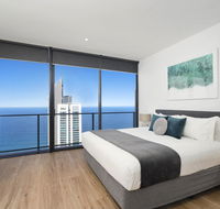 Circle on Cavill - GCLR - Accommodation Sydney