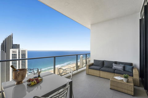 Circle On Cavill - Gclr - Accommodation Sydney 11