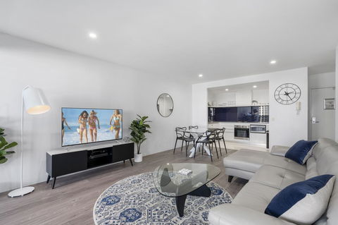 Circle On Cavill - Gclr - Accommodation Sydney 5