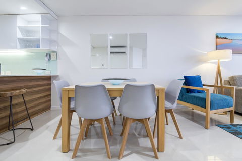 Coco Mooloolaba - Sydney 4u 13