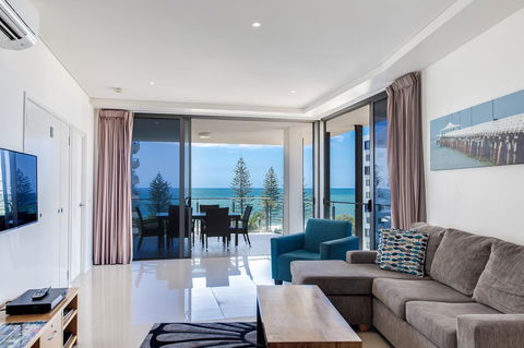 Coco Mooloolaba - Sydney 4u 9