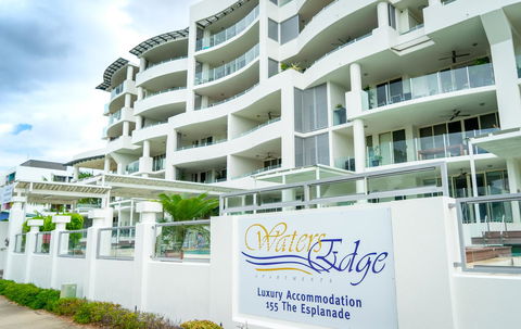 Waters Edge Apartment Cairns - Sydney 4u 1