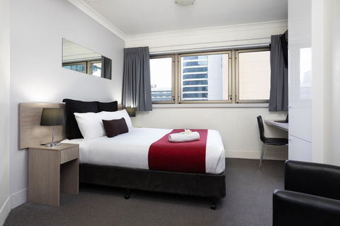 George Williams Hotel - Sydney 4u 5