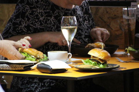 George Williams Hotel - Sydney 4u 26