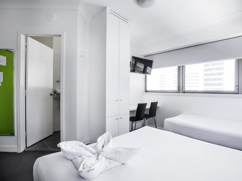 George Williams Hotel - Sydney 4u 31