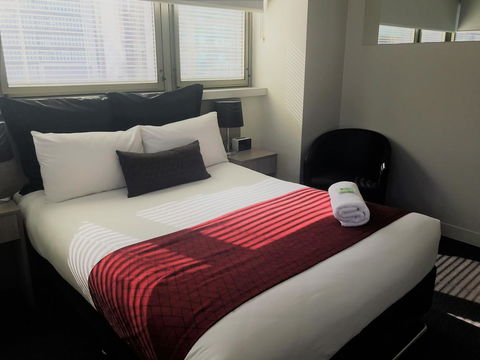 George Williams Hotel - Sydney 4u 12