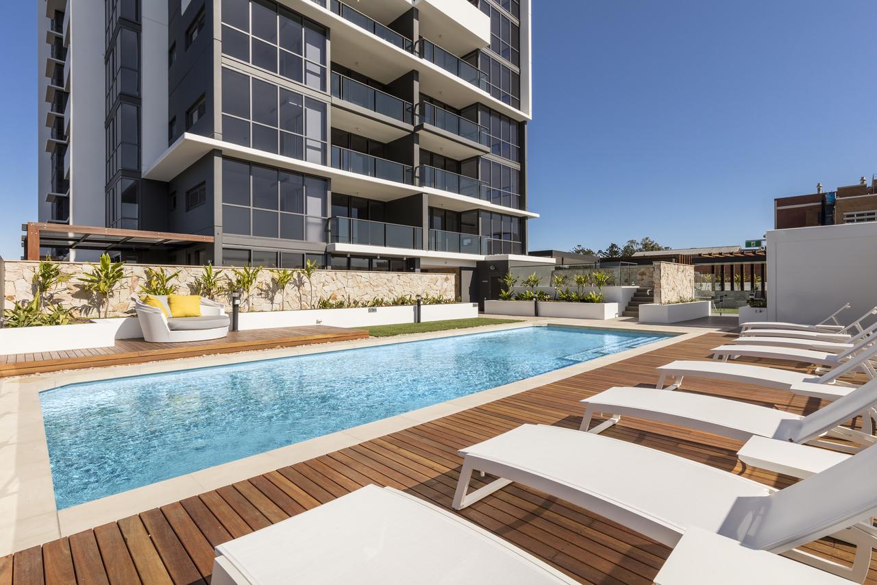 Rosalie QLD Sydney 4u