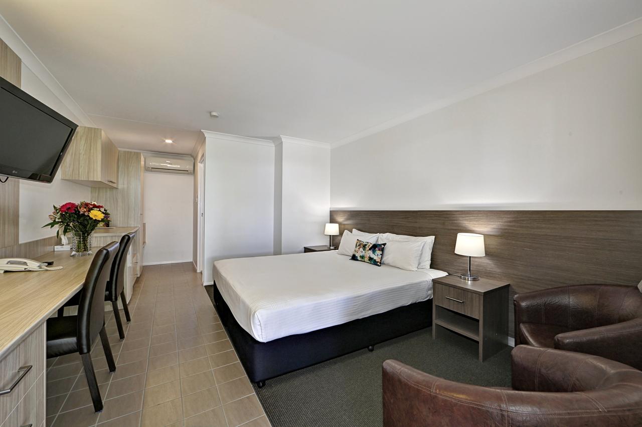Ban Ban Springs QLD Accommodation Sydney