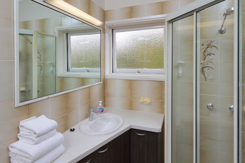 Palm Beach Hotel - Sydney 4u 3