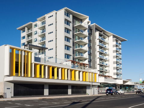 Oaks Mackay Rivermarque Hotel - Sydney 4u 6