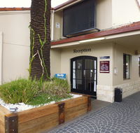 Burke  Wills Motor Inn - Sydney 4u