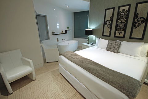 Oceans Mooloolaba - Sydney 4u 21