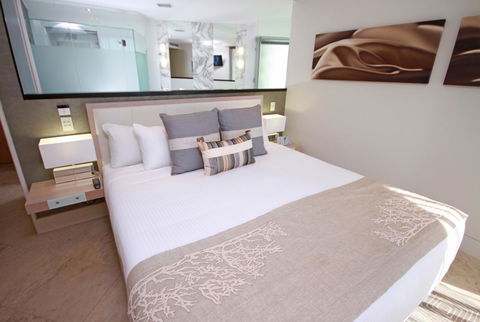 Oceans Mooloolaba - Sydney 4u 27