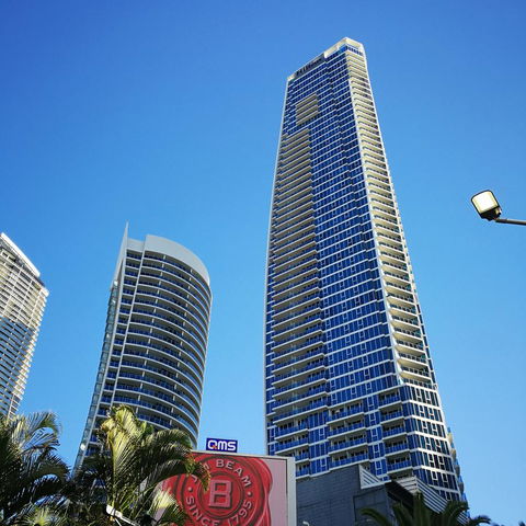 H Star Residences-- Paradise Stayz - Sydney 4u 13