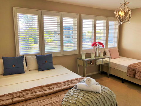 Riverfront Dream - Accommodation Sydney 15