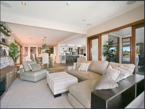 Riverfront Dream - Accommodation Sydney 22