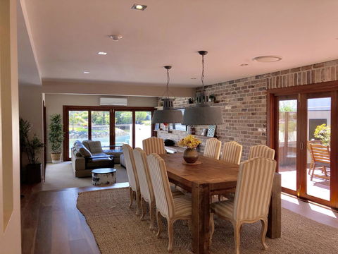 Riverfront Dream - Accommodation Sydney 35