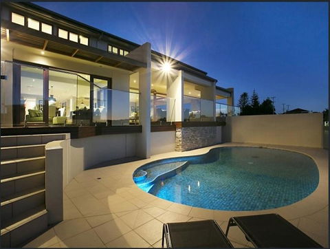 Riverfront Dream - Accommodation Sydney 4