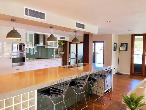 Riverfront Dream - Accommodation Sydney 16
