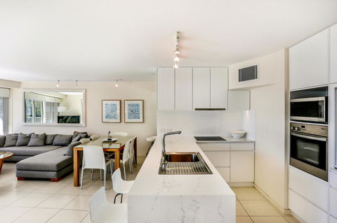 Little Cove Court - Sydney 4u 24