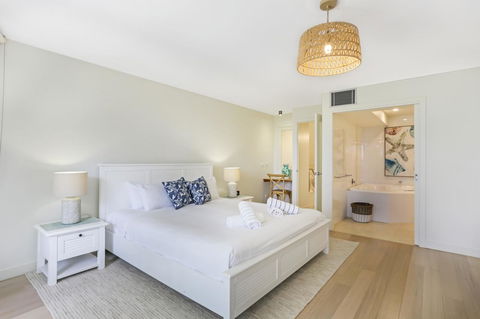Little Cove Court - Sydney 4u 9