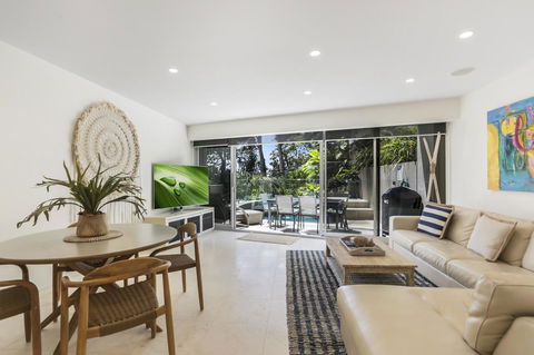 Little Cove Court - Sydney 4u 5