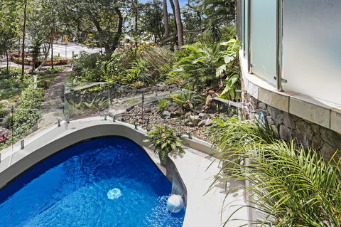 Little Cove Court - Sydney 4u 1