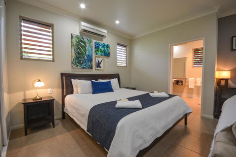 Blue Summit Hideaway - Sydney 4u 24