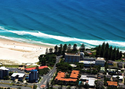 Komune Resort And Beach Club Greenmount Beach - Sydney 4u 3