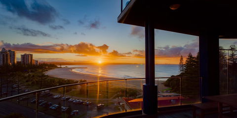 Komune Resort And Beach Club Greenmount Beach - Sydney 4u 10