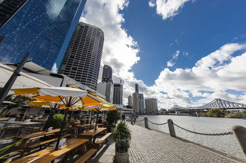Oaks Brisbane On Felix Suites - Sydney 4u 24