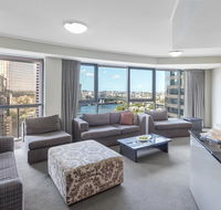 Oaks Felix - Sydney 4u