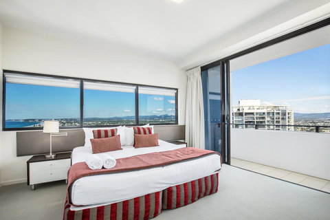 Ultra Broadbeach - Accommodation Sydney 16