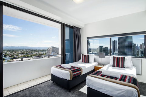 Ultra Broadbeach - Accommodation Sydney 27