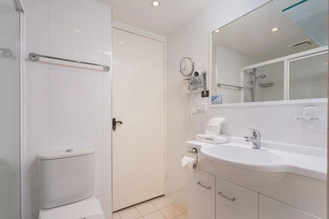 Ocean Royale - Sydney 4u 33